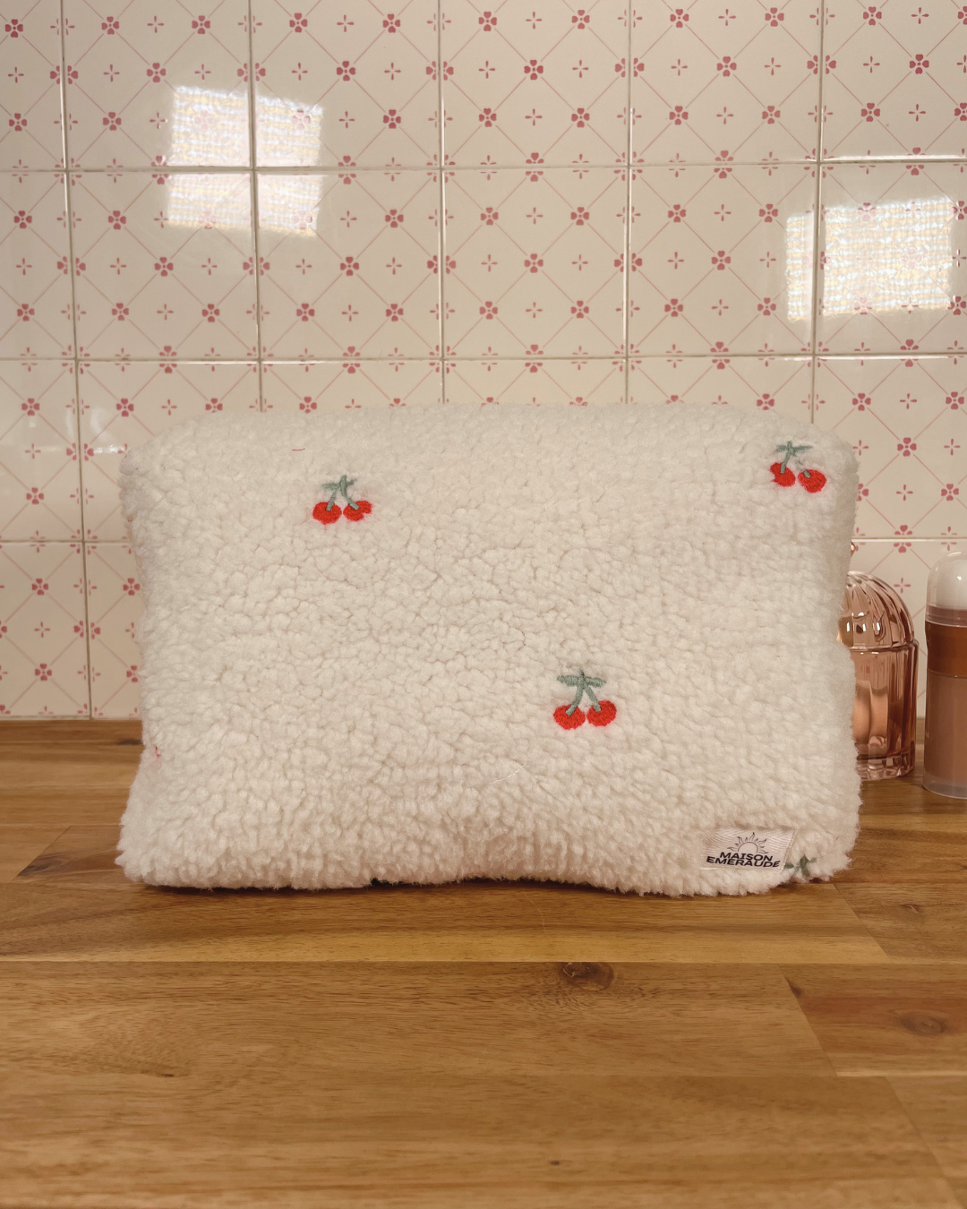 Trousse sherpa cerise / uni - Cherry lady