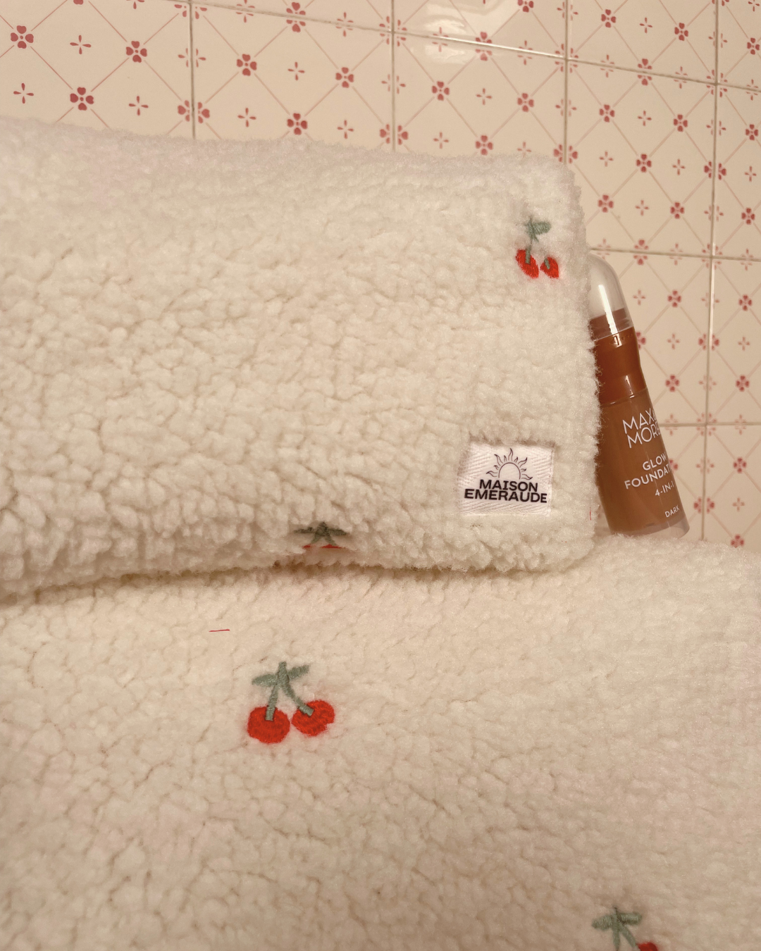 Trousse sherpa cerise / uni - Cherry lady